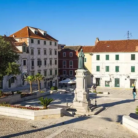 Berto Apartment