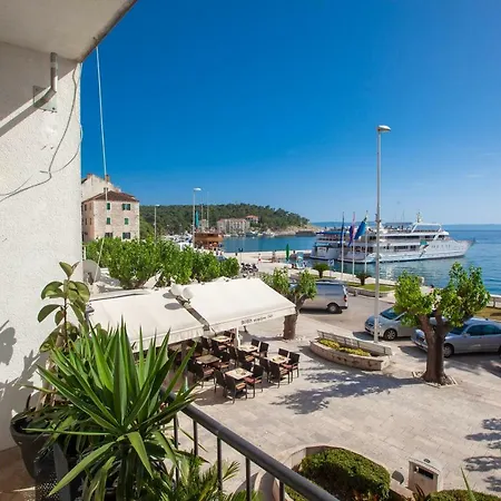 Apartment Berto Makarska